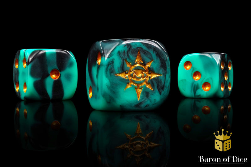 Load image into Gallery viewer, Eye of Chaos Dice - Aquamarine
