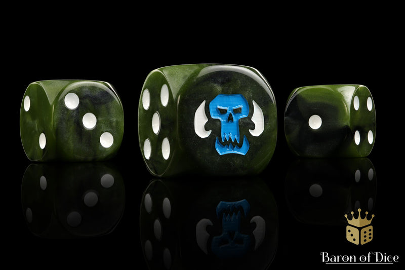 Load image into Gallery viewer, Orc Looters Dice
