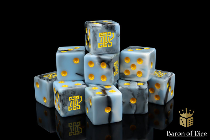 Load image into Gallery viewer, Clan McFlaggon Dice - Ice Blue
