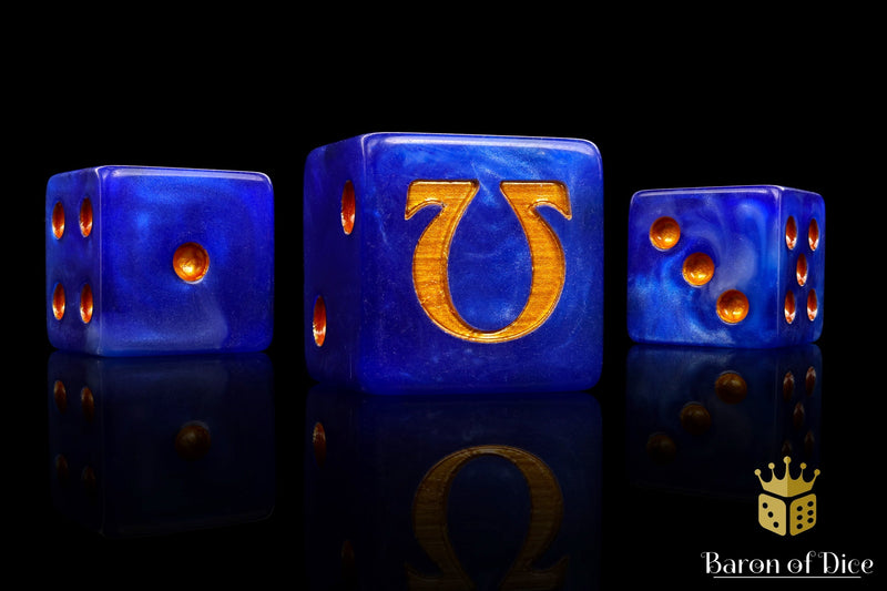 Load image into Gallery viewer, Omega Dice - Gold
