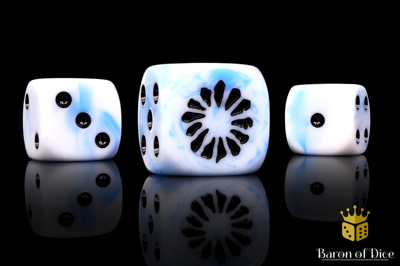 Load image into Gallery viewer, Fanged Maw Dice - White Ice
