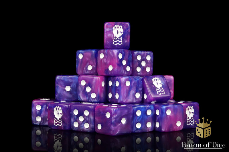 Load image into Gallery viewer, Clawed Gauntlet Dice
