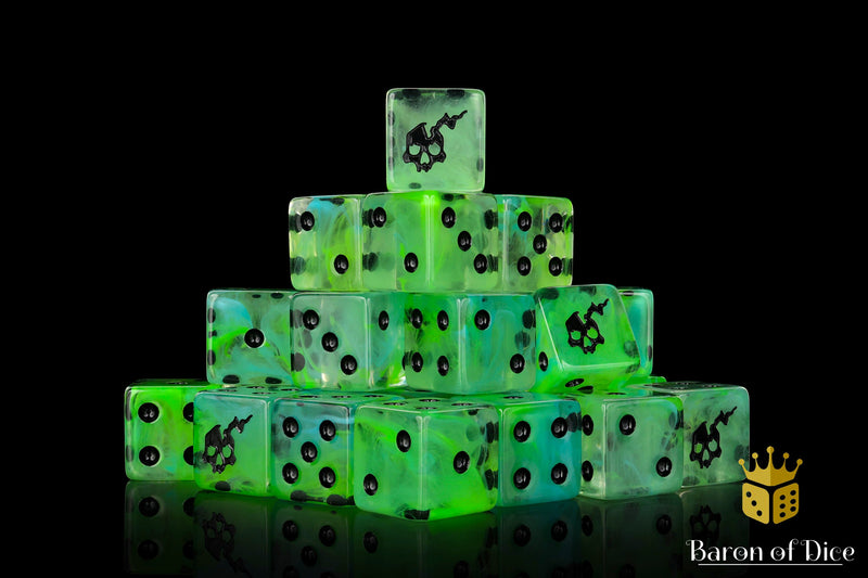 Load image into Gallery viewer, Ethereal Ghost Dice
