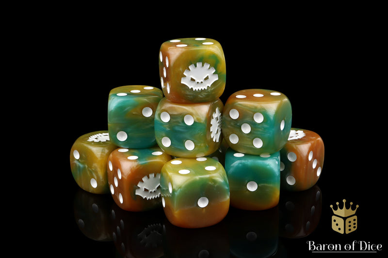 Load image into Gallery viewer, Aztec Lizard Dice - Golden Scale
