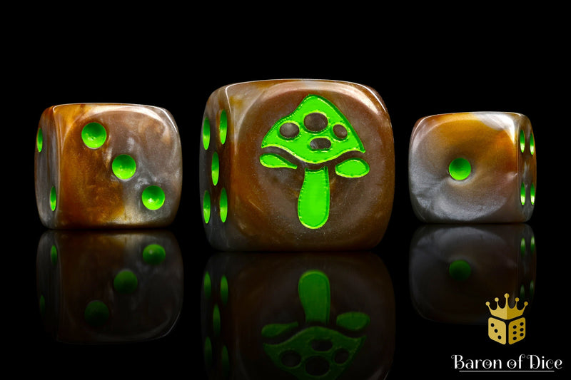 Load image into Gallery viewer, Shroom Dice - Bright Green
