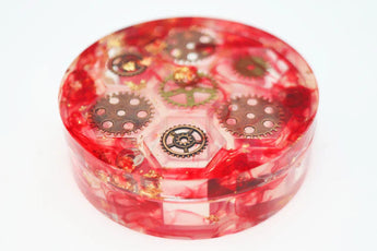 Sharp Edge Resin Dice Vault - Artificer's Cache (red) 