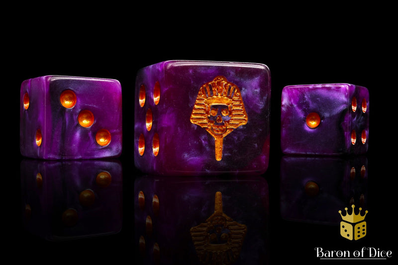 Load image into Gallery viewer, Royalty Purple Dice
