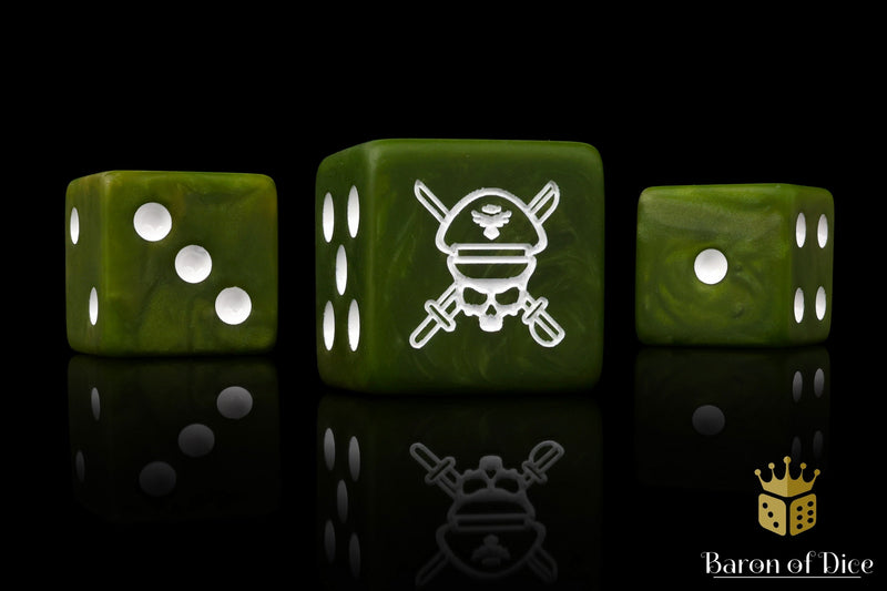 Load image into Gallery viewer, Military Sergeant Dice - Camoflauge
